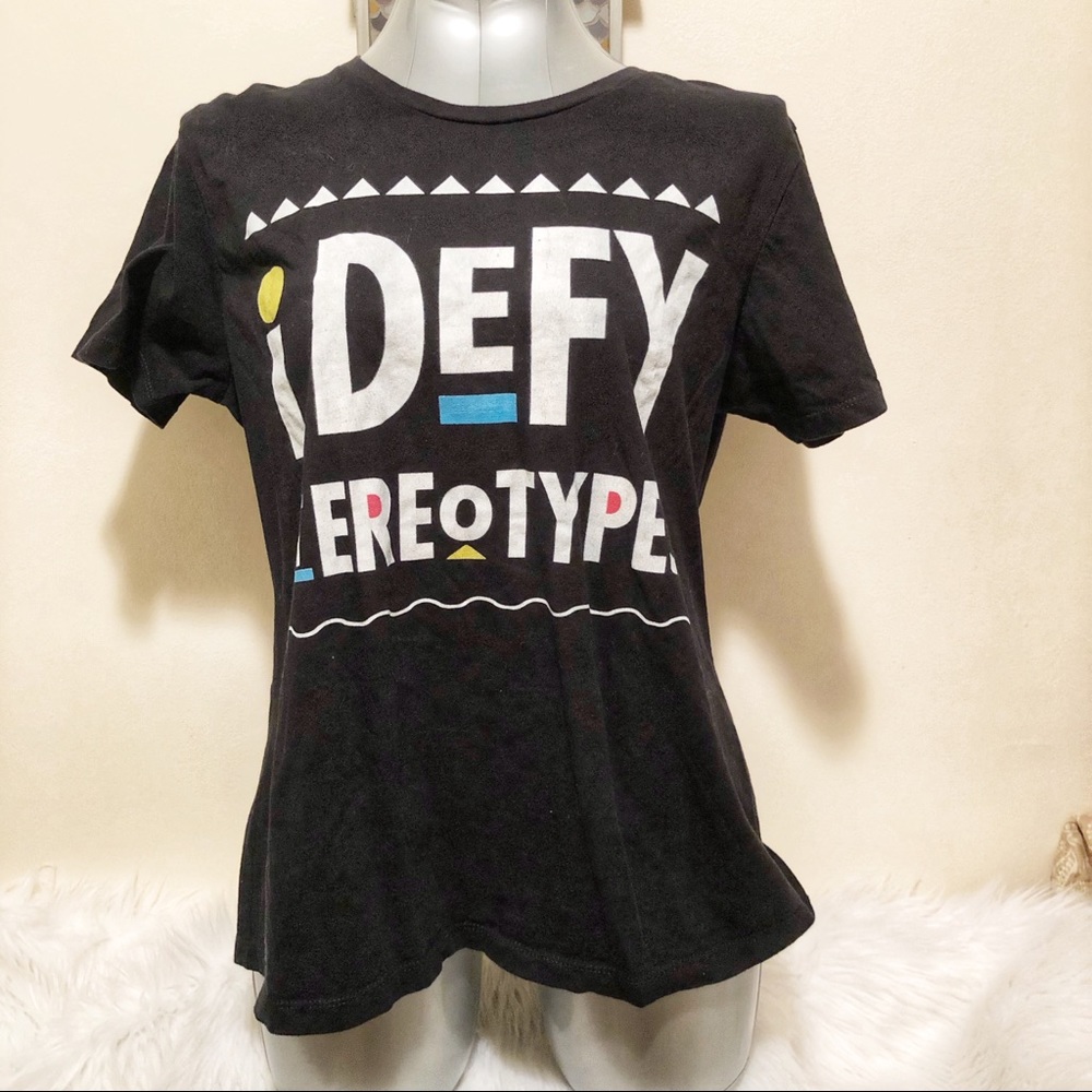 EUC “I defy Stereotypes” T-shirt🖤